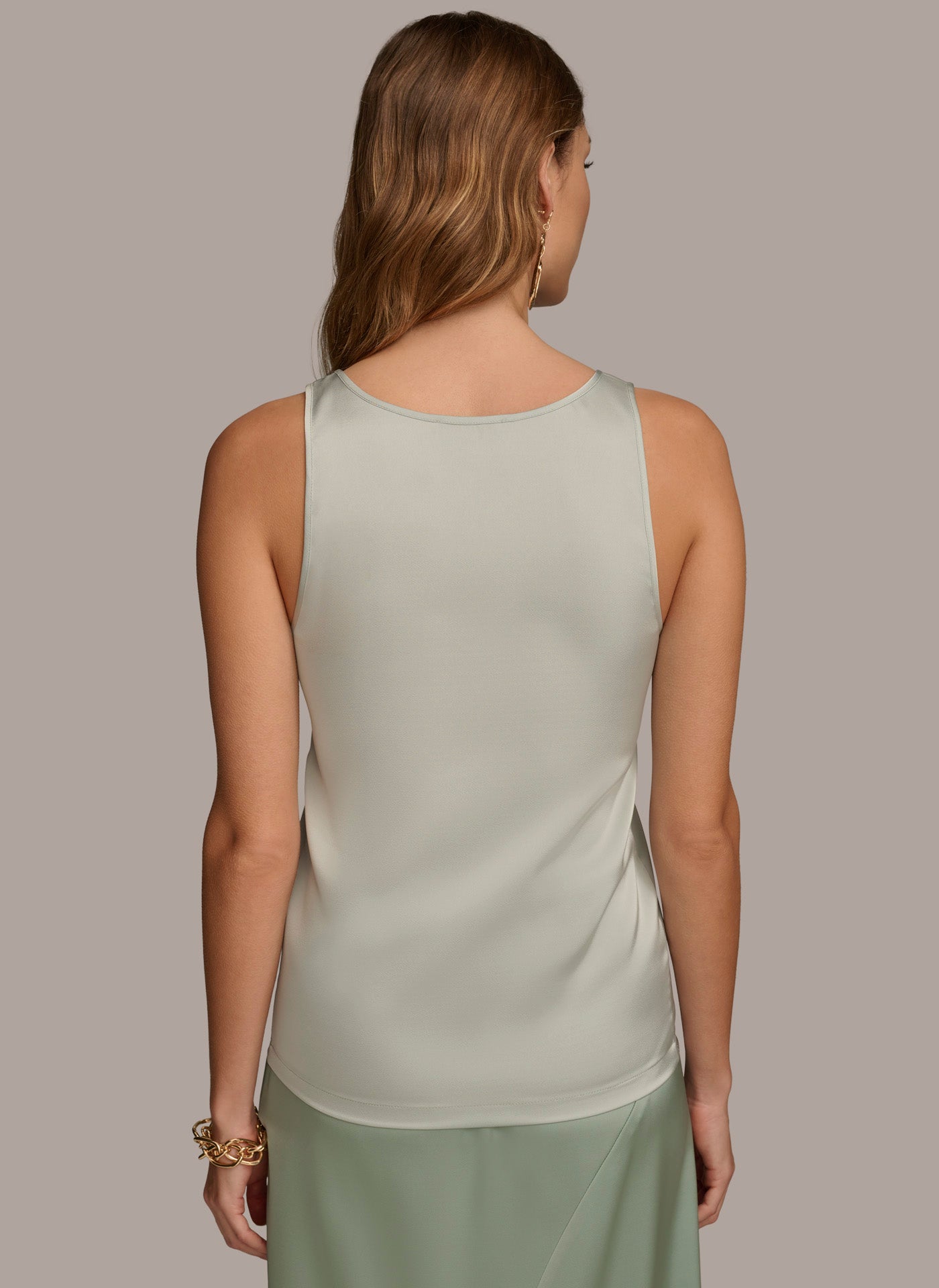 (image for) INTERESTING SCOOP NECK TANK